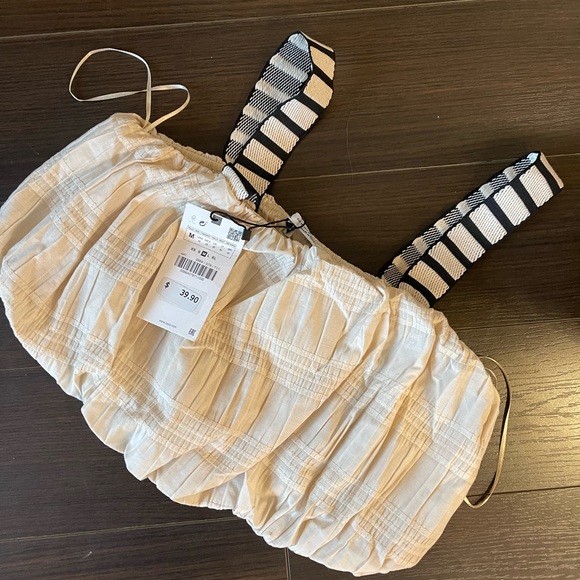 Cream crop top. Zara. New w/tags - Picture 2 of 5
